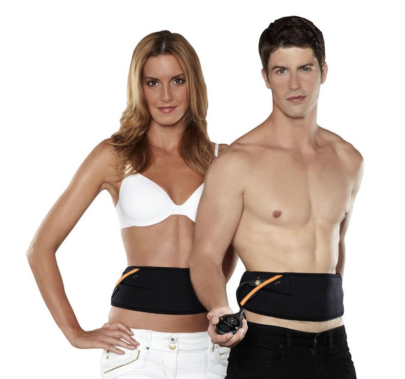 un couple d'utilisateurs ravi de leurs ceinture abdominale